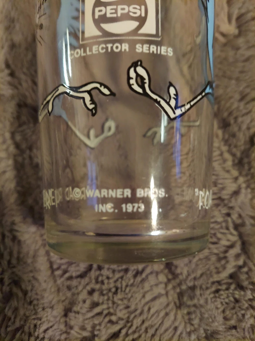 Looney Tunes Collectible Glass - Multi-Character Set in Blue, Green, White